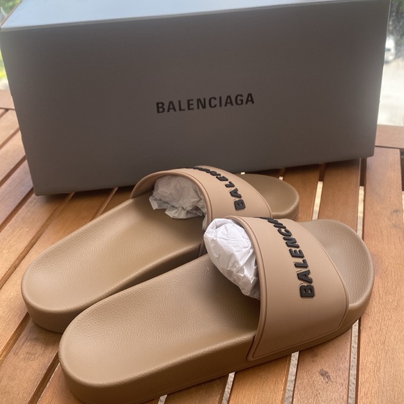 💯- New Authentic Balenciaga Logo Sport Slide Welded logotype pops in texture - Picture 15 of 17